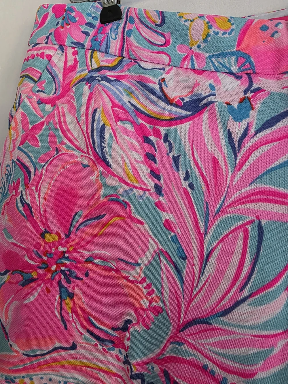 Lilly Pulitzer Pink & Aqua Floral Scallop-Hem Shorts 14 - Picture 2 of 6